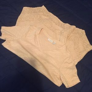 LOGO brand wheat color top medium crocheted hem.